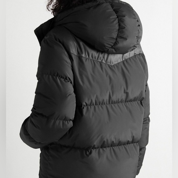 A.P.C Black puffer jacket with hood - Picture 8 of 9